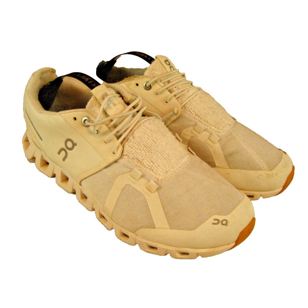 ON Womens Swiss Engineering Cloudflyer White Running Shoes Sneakers Size 9